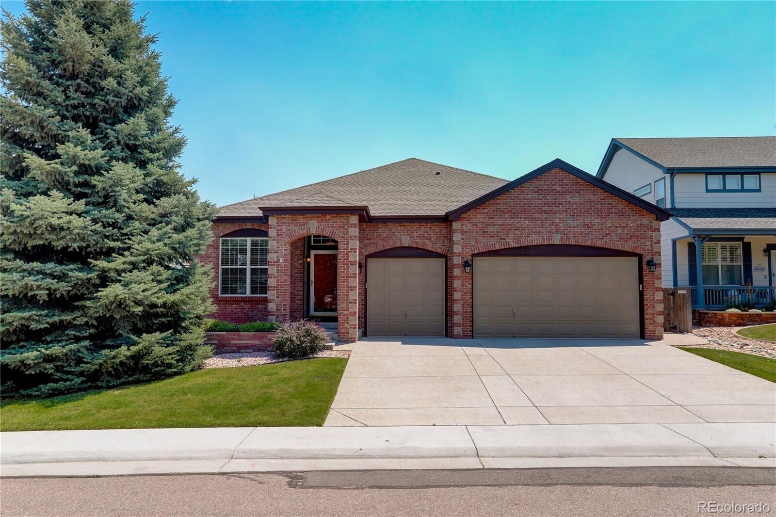 Property Photo:  1118 Berganot Trail  CO 80108 