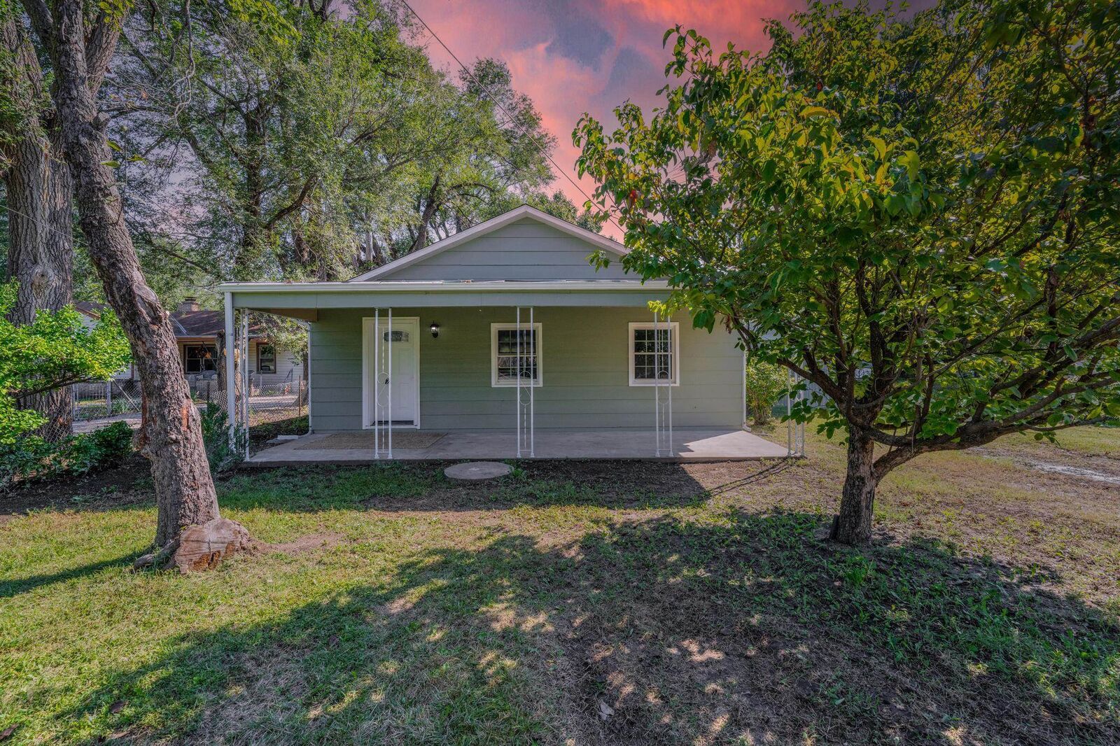 Photo de la propriété:  4812 N Seneca St  KS 67204 