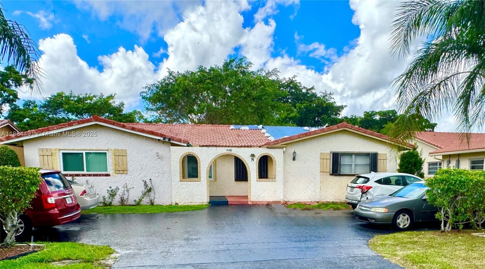 Property Photo: 4140 NW 110th Ave FL 33065