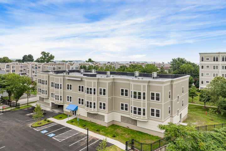 300 Harbour Close R  New Haven CT 06519 photo