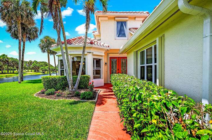 Property Photo:  220 Osprey Villas Court  FL 32951 