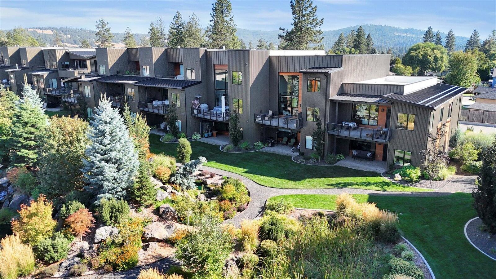 Property Photo: 4315 E 24th Ln WA 99223