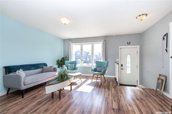 Photo de la propriété:  734 Whelan Way  SK S7L 7E5 