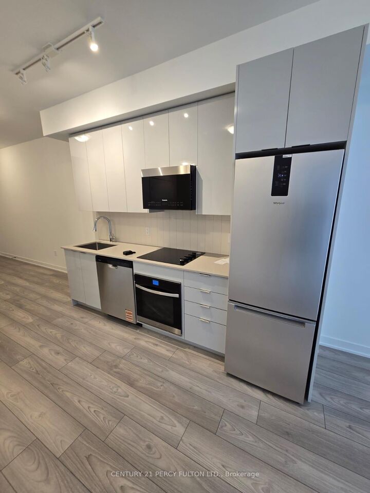 Property Photo:  474 Caldari Road 2011  ON L4K 0R5 