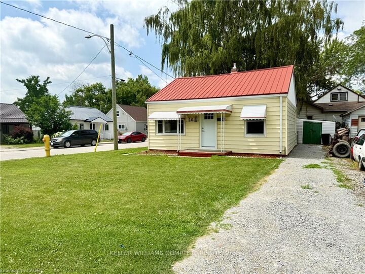 Property Photo: 20 McNaughton Avenue ON N8A 1R8