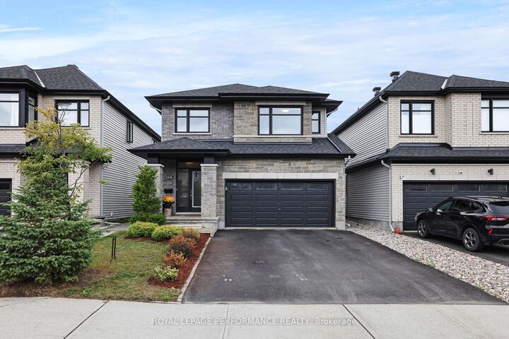266 Shinleaf Crescent  Orleans - Convent Glen and Area ON K1W 0J2 photo
