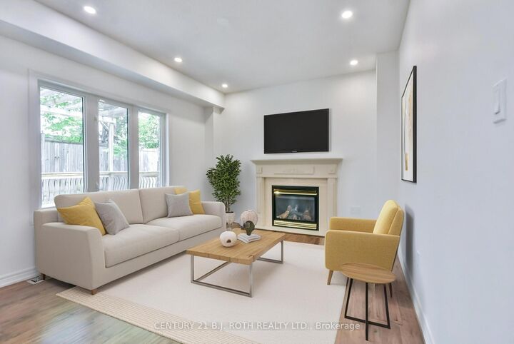 Property Photo:  113 Livia Herman Way  ON L4M 7K5 