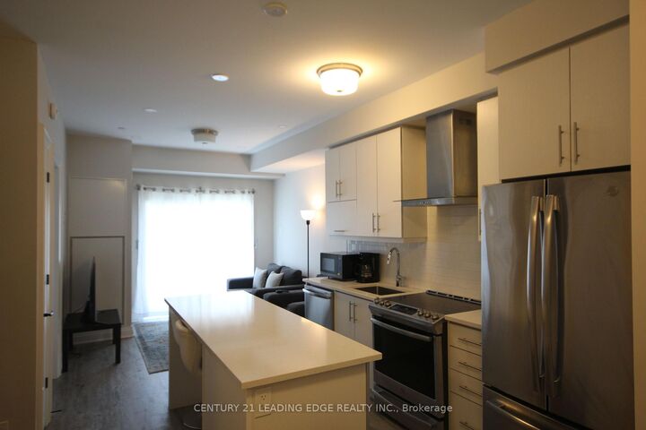 Property Photo:  128 Grovewood Common  ON L6H 0X3 