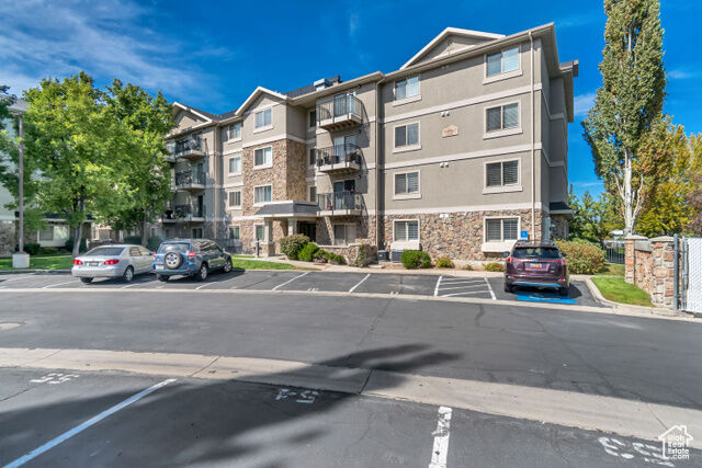 Property Photo:  1205 E Privot Dr 102  UT 84121 