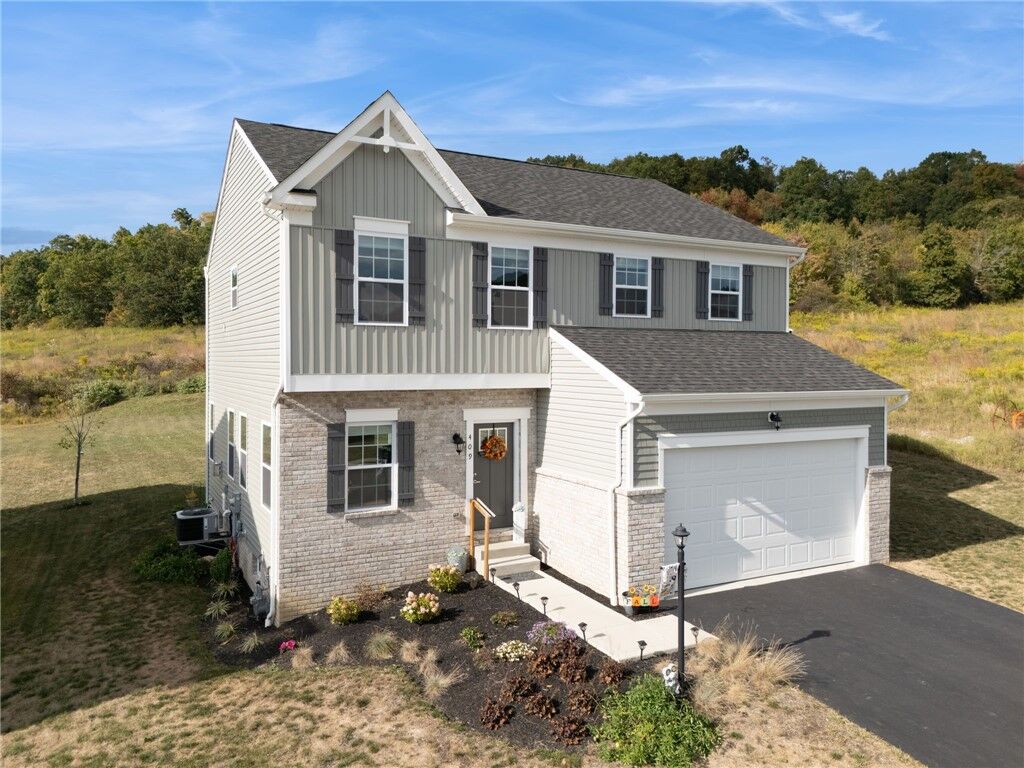 Property Photo: 409 Frank St PA 15639