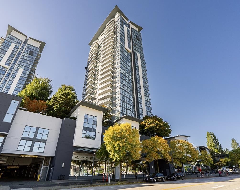 Property Photo: 2225 SW Holdom Avenue 403 BC V5B 0A2