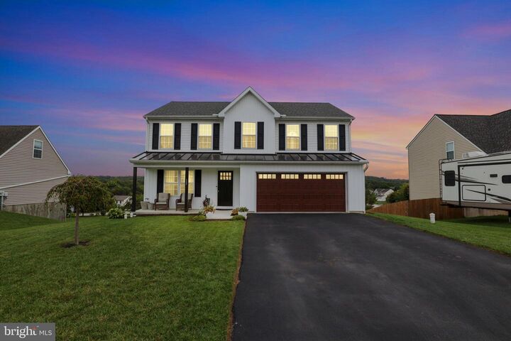 309 Riviera Street  Mount Wolf PA 17347 photo