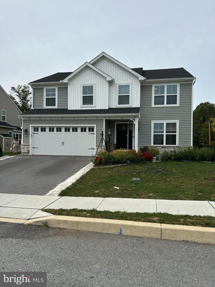 15 Long Bend Drive  Carlisle PA 17015 photo