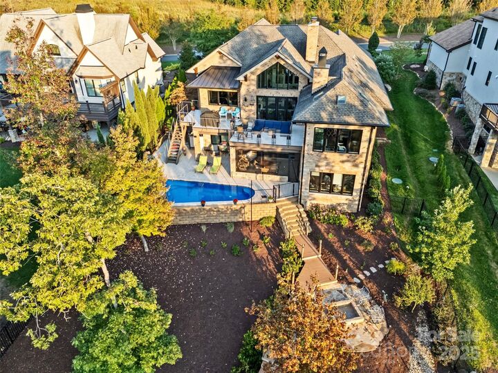 Property Photo: 6032 Headlands Court NC 28012