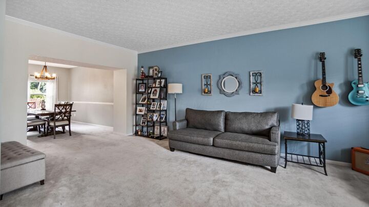 Property Photo:  5628 Weston Trail Drive  OH 43026 