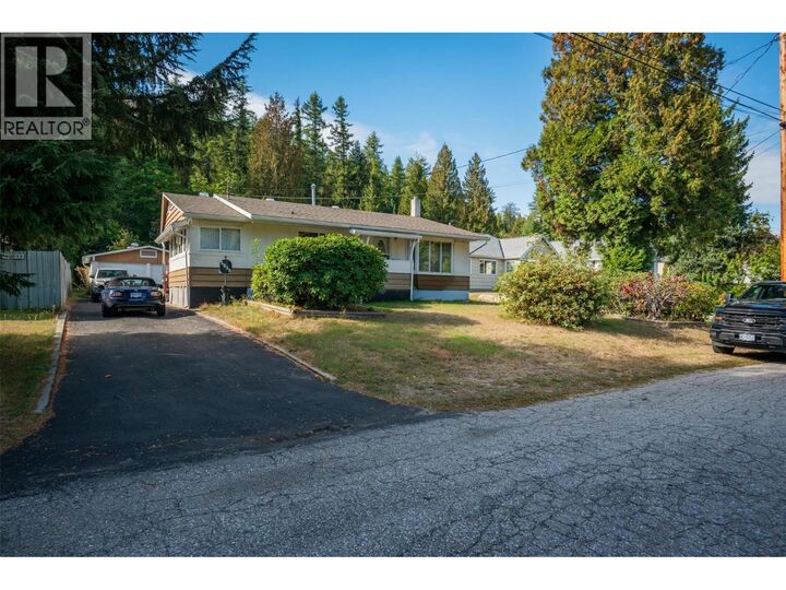 2828 9th Avenue  Castlegar BC V1N 2Z1 photo