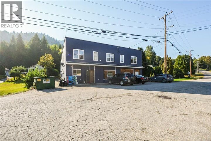 Property Photo:  156 Haig Street  BC V1R 2L9 