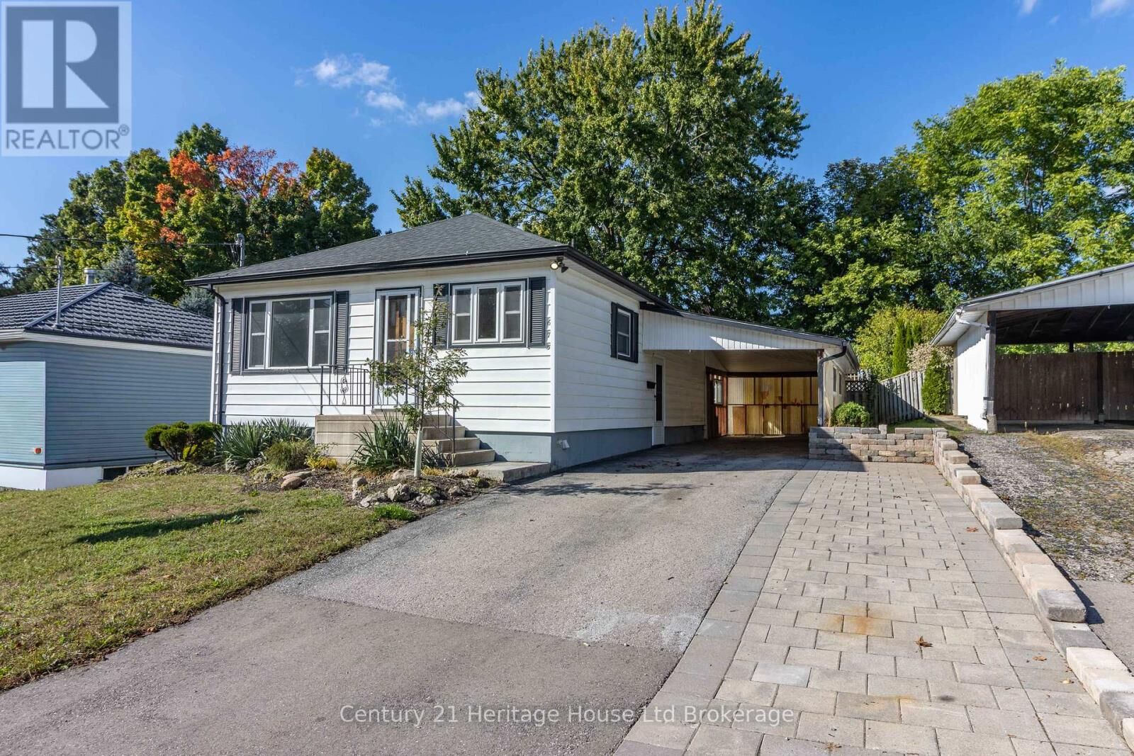 Photo de la propriété:  675 Miller Street  ON N4S 5K2 