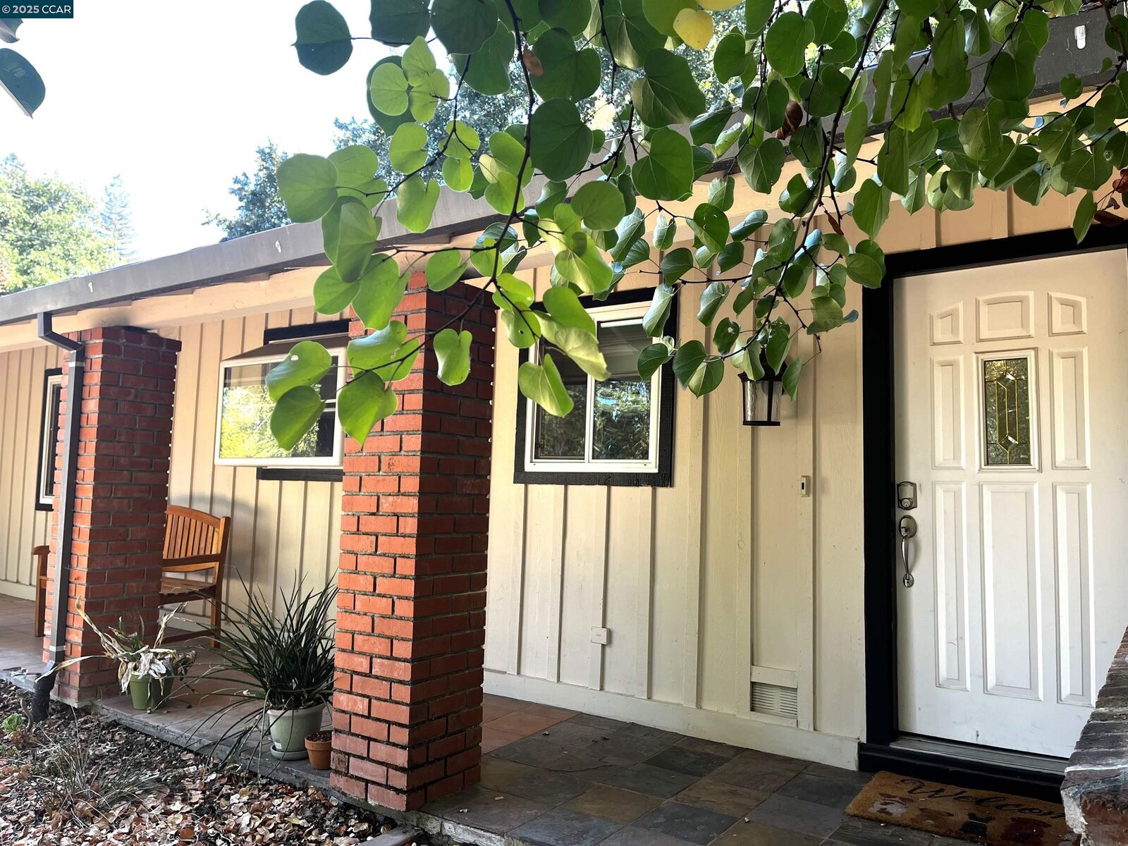 Property Photo:  209 Gerry Ct.  CA 94596 