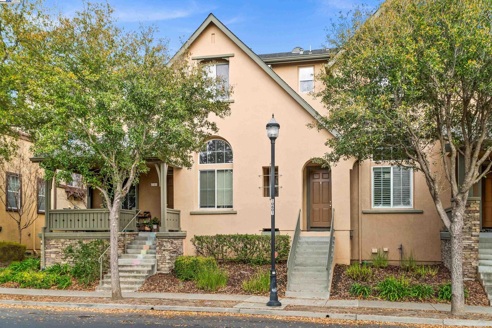 Property Photo: 2165 Watermill Rd CA 94582