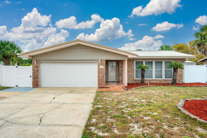 650 Porpoise Avenue  Fort Walton Beach FL 32548 photo