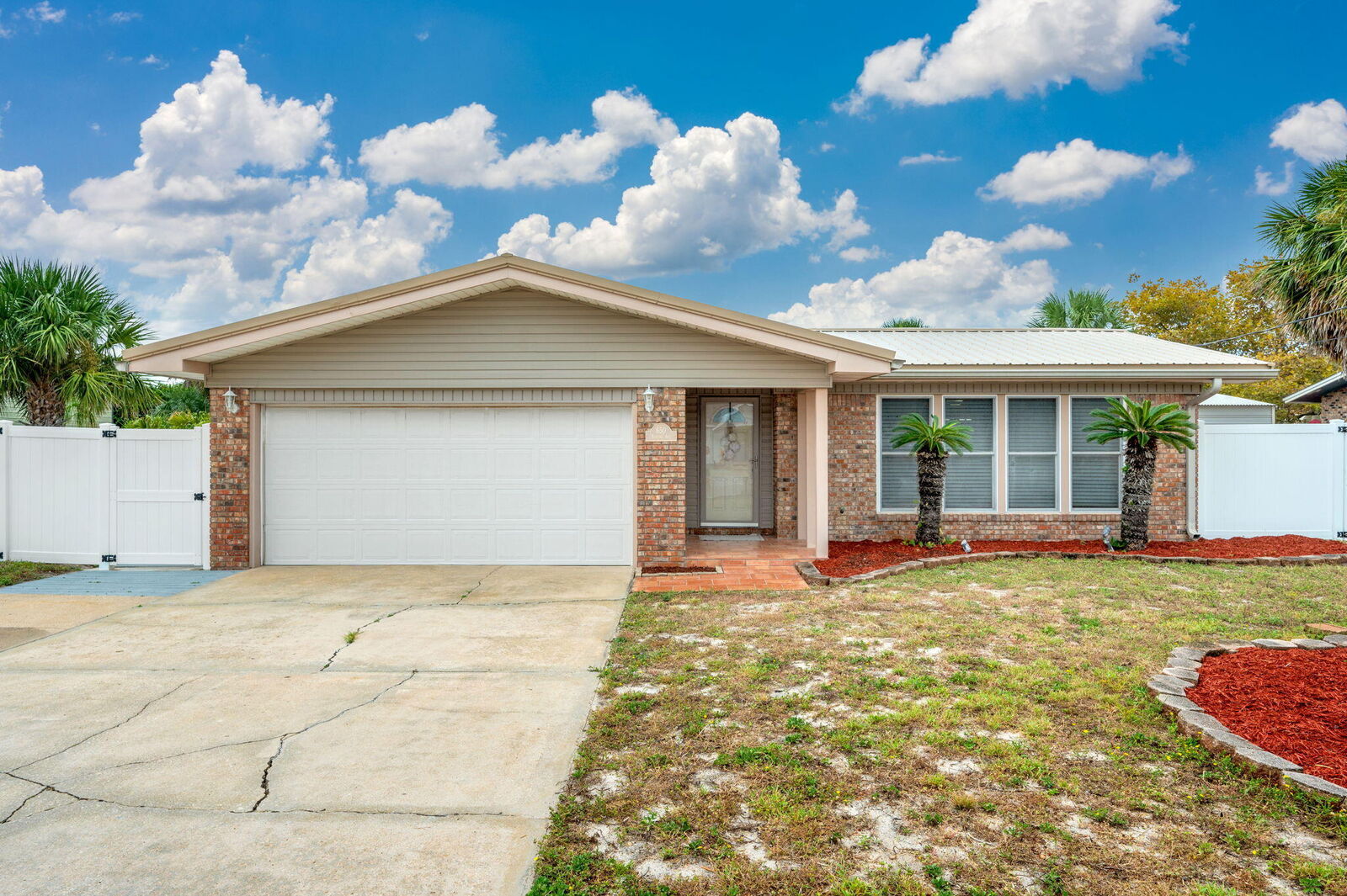 Property Photo: 650 Porpoise Avenue FL 32548