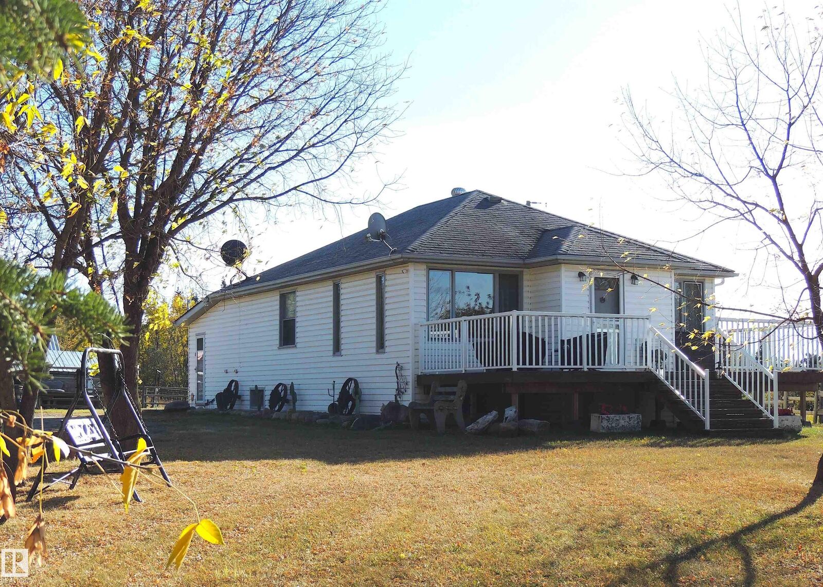 Property Photo:  23005 Twp Road 572  AB T0A 1N5 