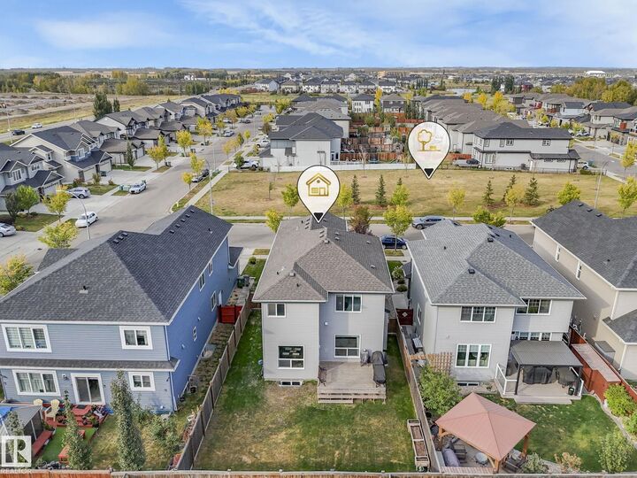 Property Photo:  6611 54 Avenue  AB T4X 2A2 