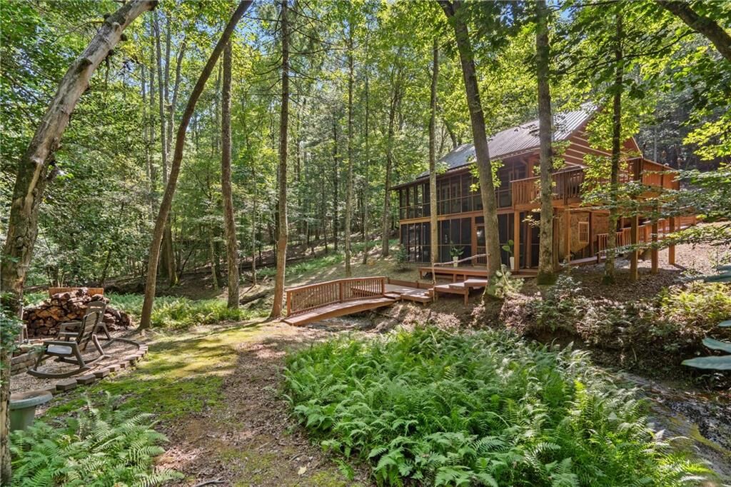 Property Photo:  136 Honeysuckle Way  GA 30513 
