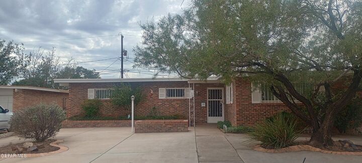 Property Photo: 5108 Paris Avenue TX 79924