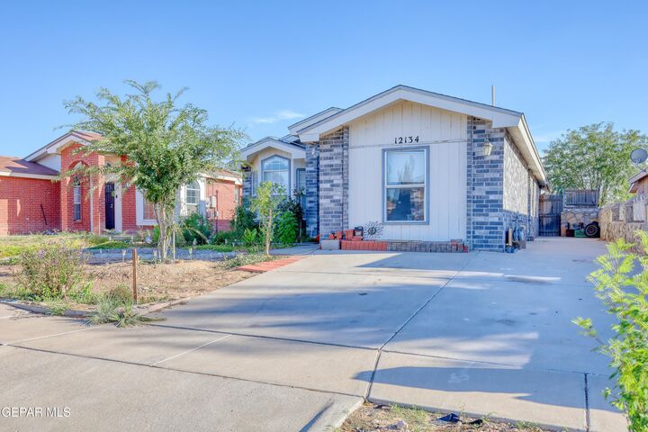 Property Photo:  12134 Yvonne Richardson Avenue  TX 79936 