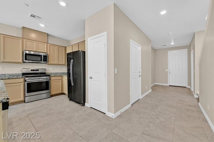 Property Photo: 5645 Warm Light Street NV 89118