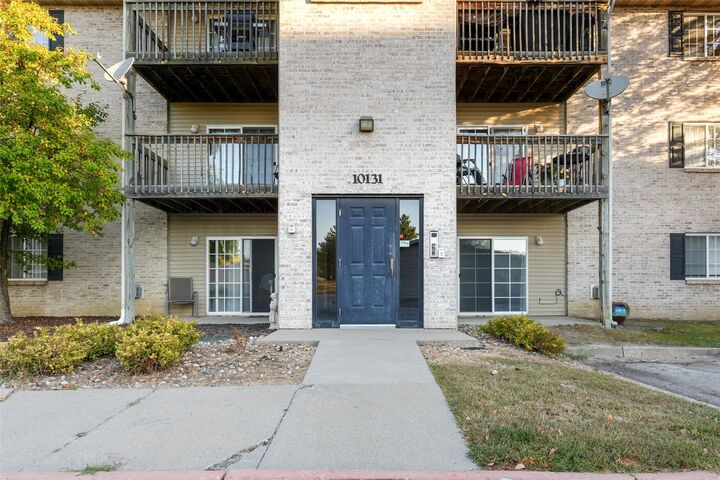 Property Photo:  10131 Sutton Drive 2  IA 50322 