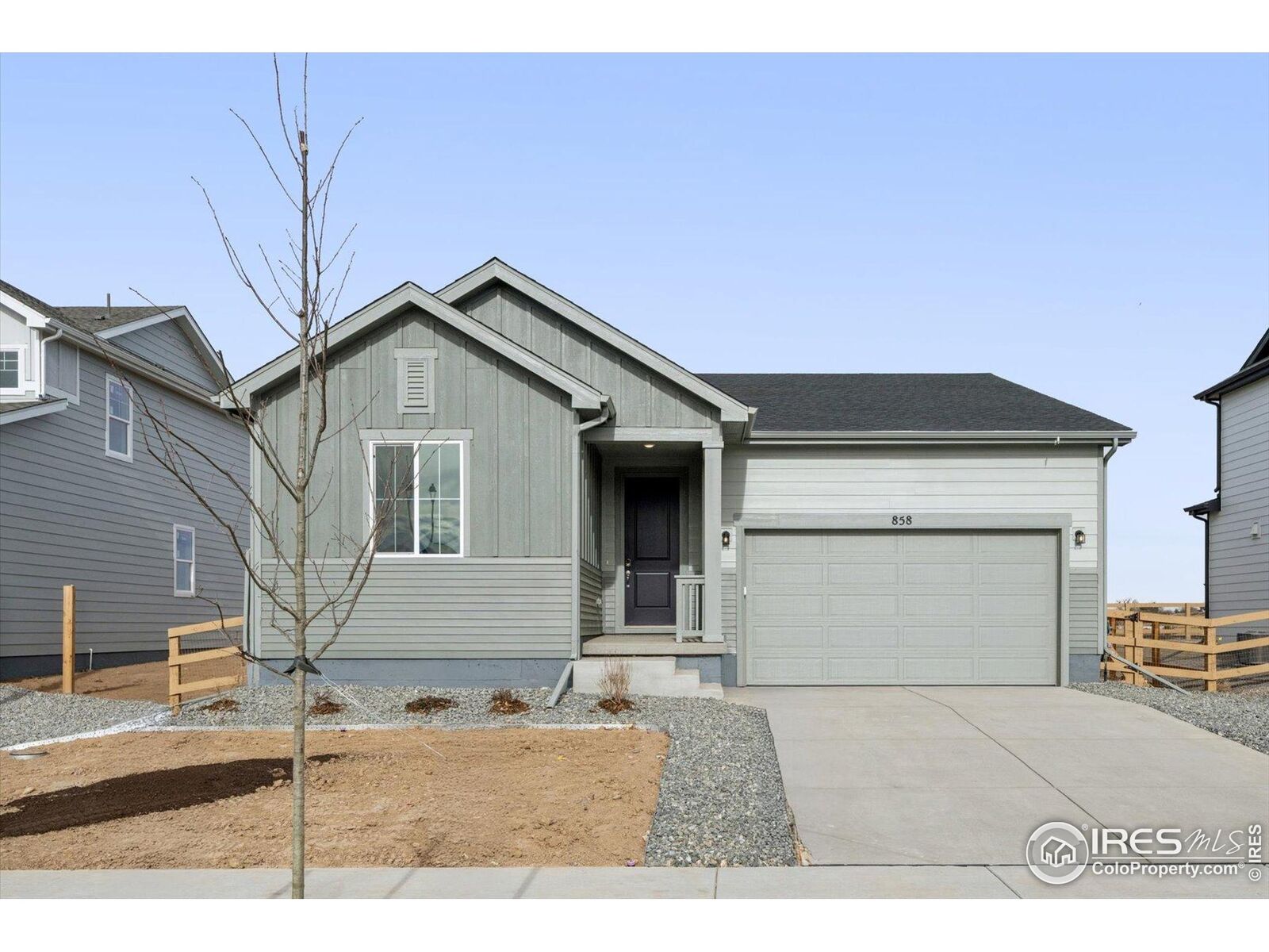 Property Photo:  858 Mesic Ln  CO 80550 