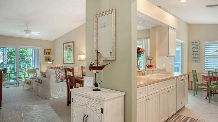 Property Photo: 5682 Sheffield Greene Circle 78 FL 34235