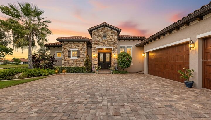 Property Photo: 15805 Castle Park Terrace FL 34202