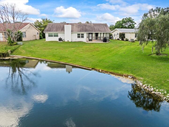 Property Photo: 7624 Summertree Lane FL 34653