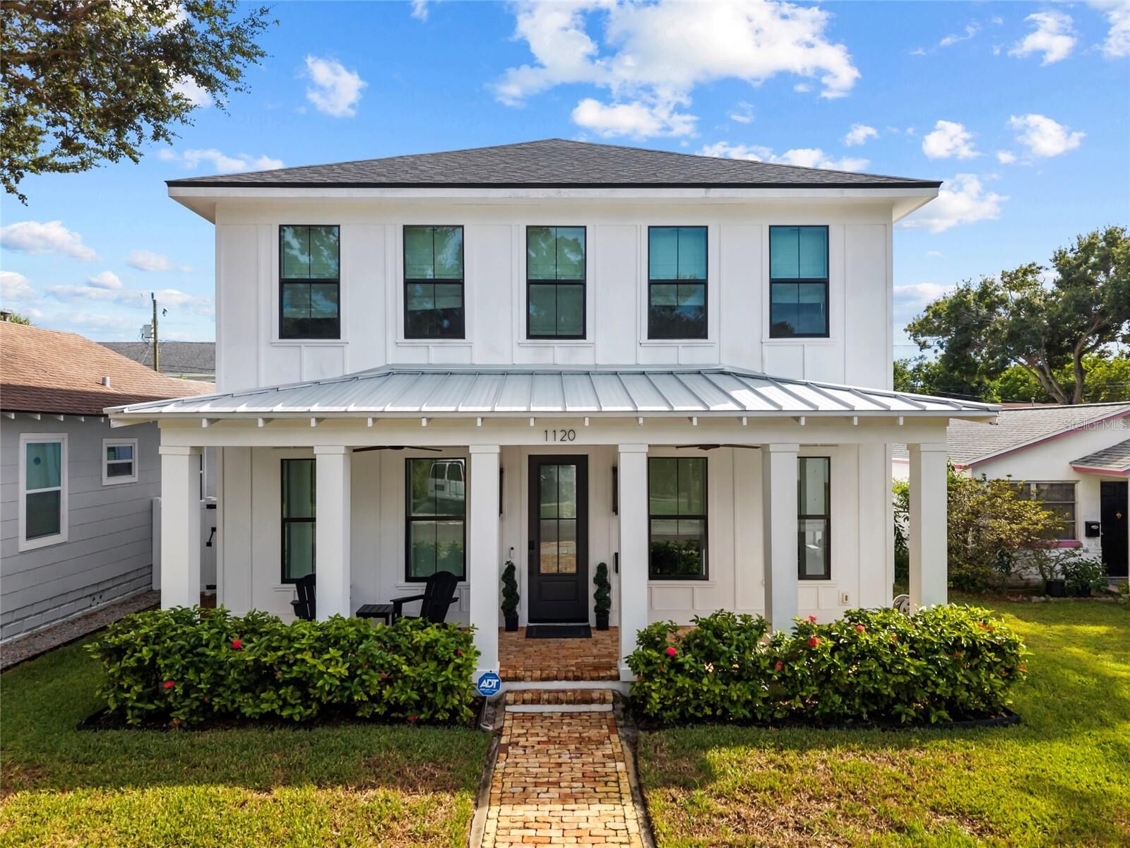 Property Photo:  1120 19th Avenue N  FL 33704 