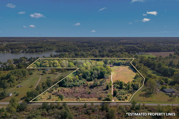 Property Photo: 3189 N Lake Pleasant Road MI 49242