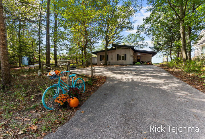 Property Photo: 7645 Margaret Avenue MI 49460