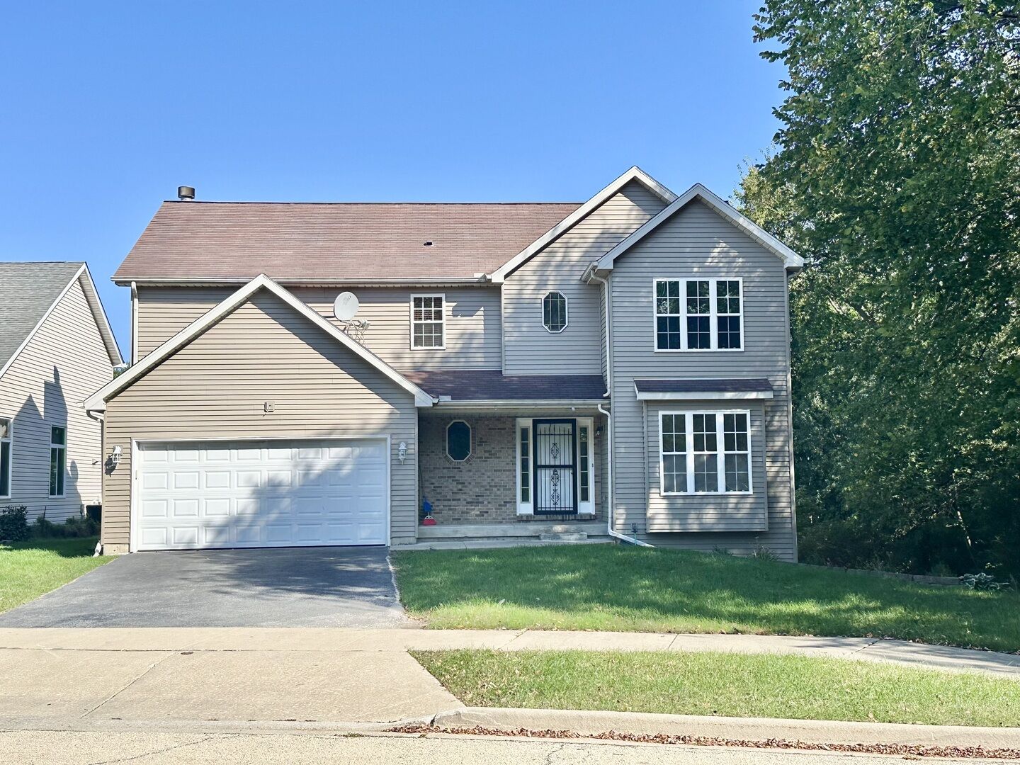 Property Photo:  4520 W Lawn Avenue  IL 60055 