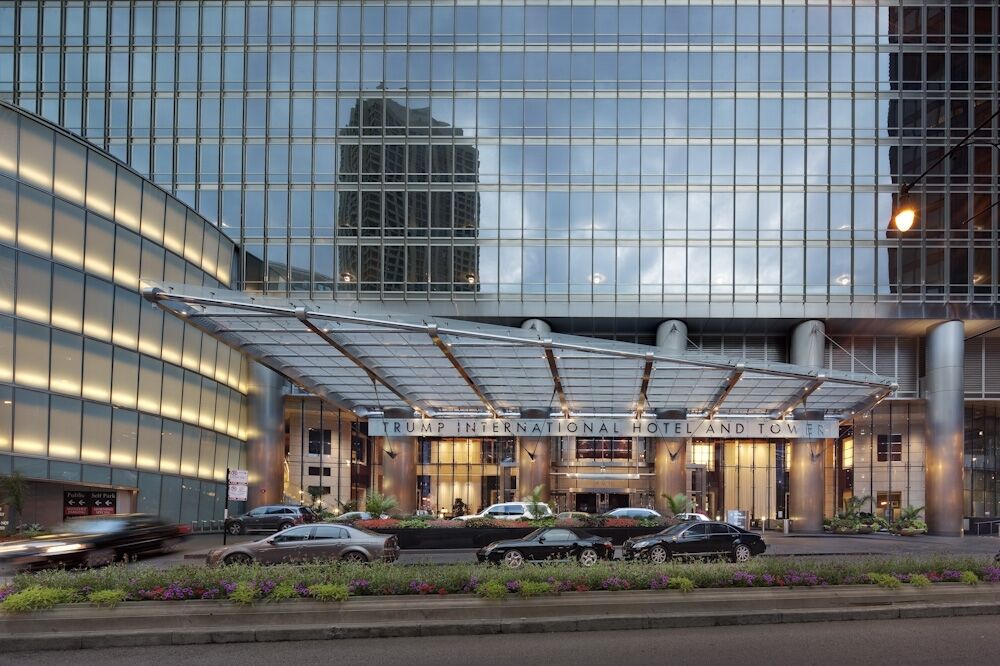 Property Photo:  401 N Wabash Avenue P239  IL 60611 