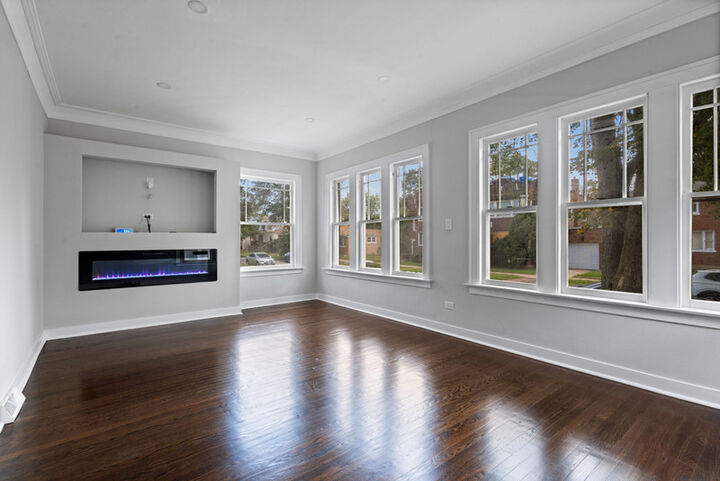 Property Photo:  602 E 88th Place  IL 60619 