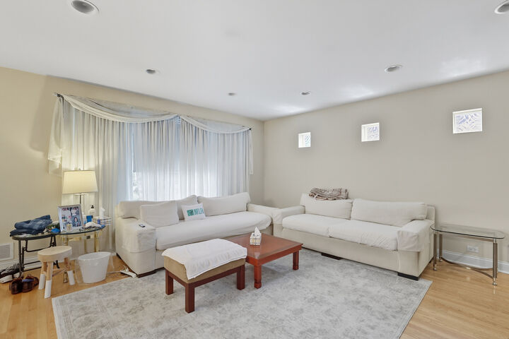 Property Photo:  8728 Trumbull Avenue  IL 60076 