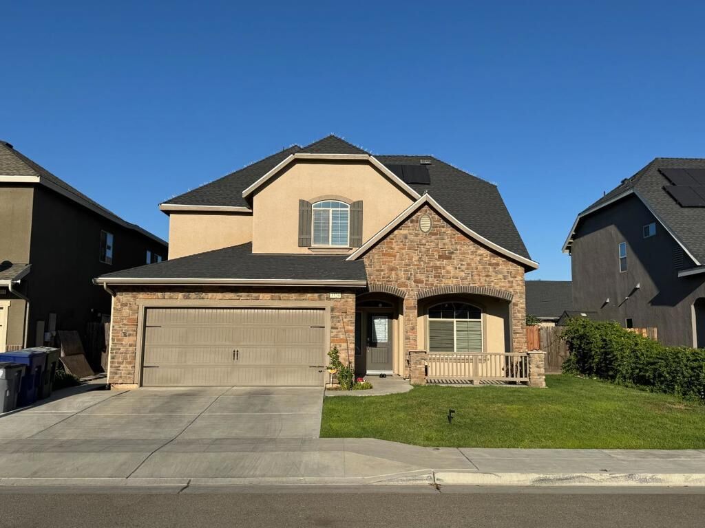 Property Photo:  3329 N Shelly Avenue  CA 93727 