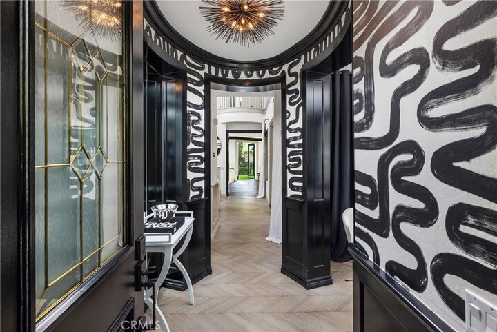 Property Photo: 8 Upland CA 92602