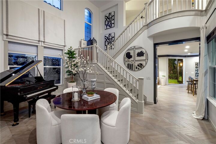 Property Photo:  8 Upland  CA 92602 