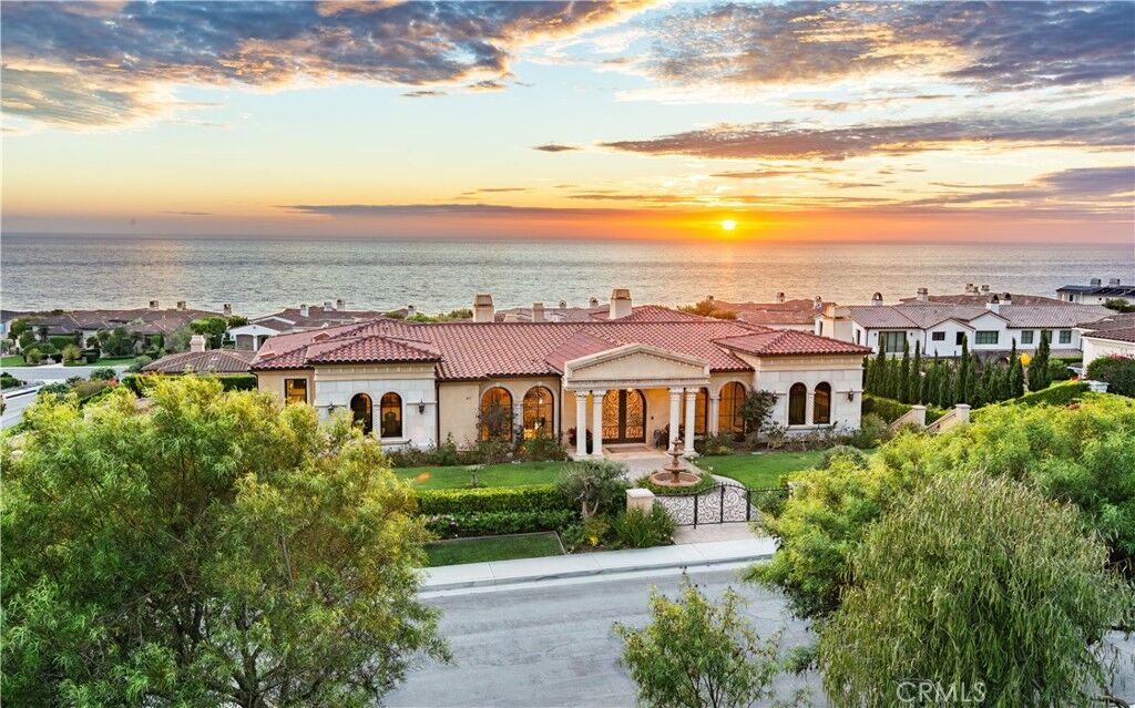 Property Photo:  67 Paseo Del La Luz  CA 90275 