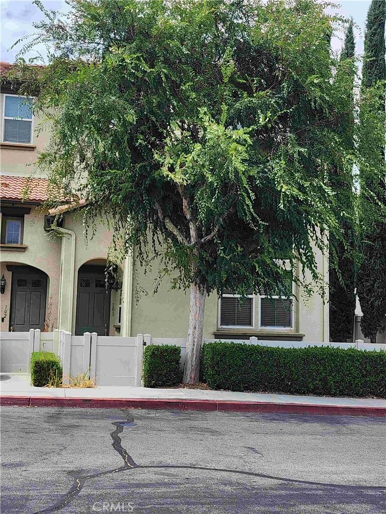 Property Photo:  33760 Willow Haven 101  CA 92563 