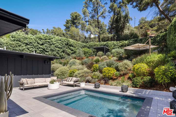 2538 Greenvalley Road  Los Angeles CA 90046 photo